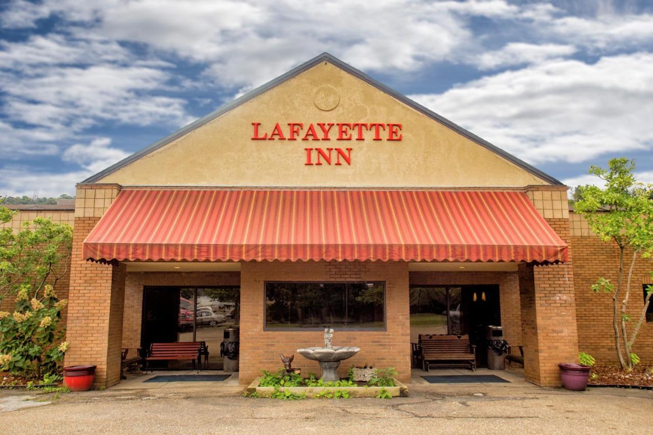Lafayette Inn Moundsville Exteriér fotografie